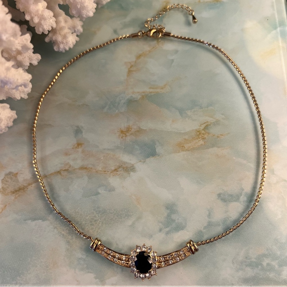 Vintage Faux Onyx and Clear Crystal Gold Tone Necklace
